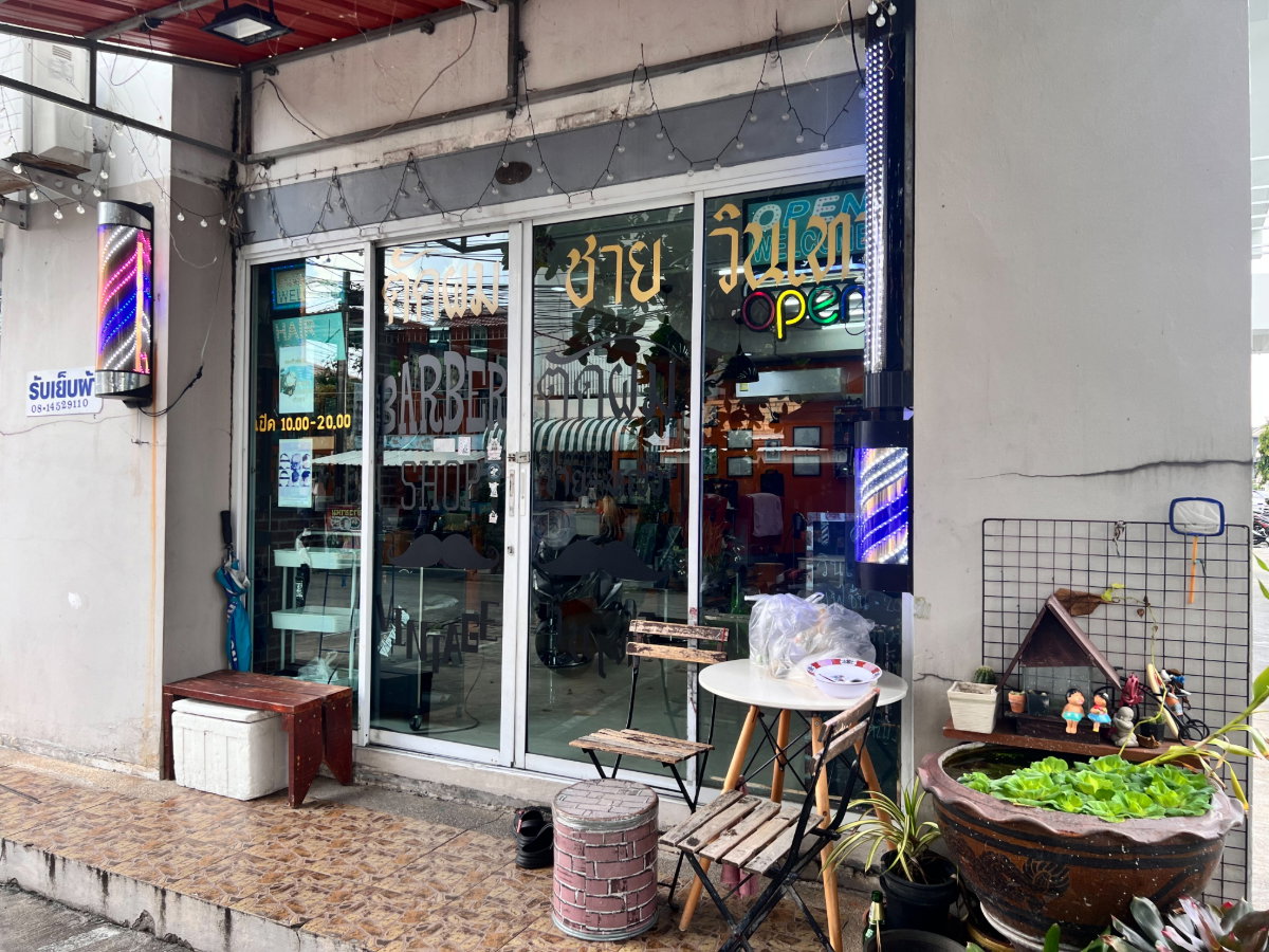picture **Owner selling directly*** 📌 Condo for sale: JW Suite Chokchai 4, Studio, 5th floor, Building E. Pets allowed (previously kept as pets) - 14/25