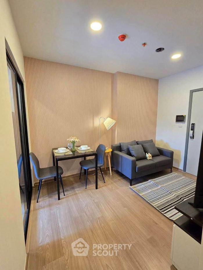 picture 1-BR Condo at Chewathai Pinklao near MRT Bang Yi Khan (ID 2970039) - 8/25