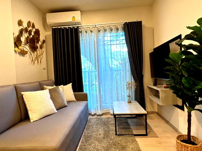 Condos for rent 700 Year Sports Arena Chiang Mai : 🔥 For Rent! Escent Park Ville Chiang Mai walking distance to Central Festival Chiang Mai Prime location in Chiang Mai
