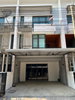 listing thumbnail image 13
