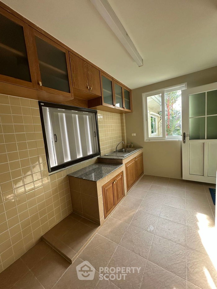 รูป บ้าน 4-ห้องนอน ที่ ลัดดารมย์ อีลีแกนซ์ พระราม 5-2 ใน บางขุนกอง (ID 2972380) - รูปที่ 15/38