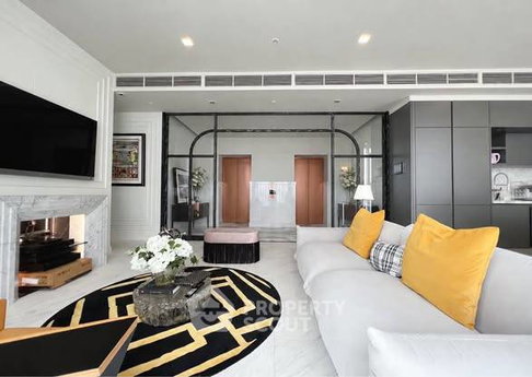 2-BR Condo at The Monument Thonglo close to Thong Lo (ID 2970792)