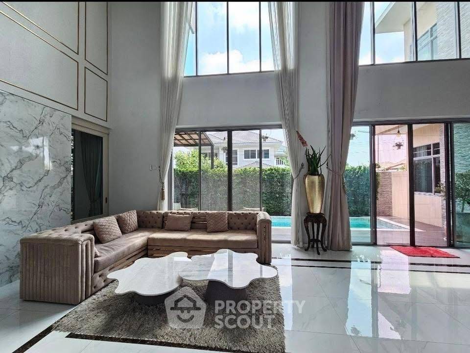 รูป วิลล่า 3-ห้องนอน ใน มหาสวัสดิ์ (ID 2971016) - รูปที่ 13/14