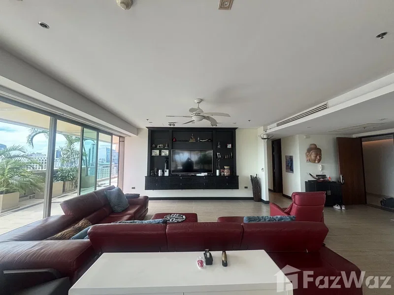 Condos for sale : 3 Bedroom Condo for sale at The Lakes 6441083