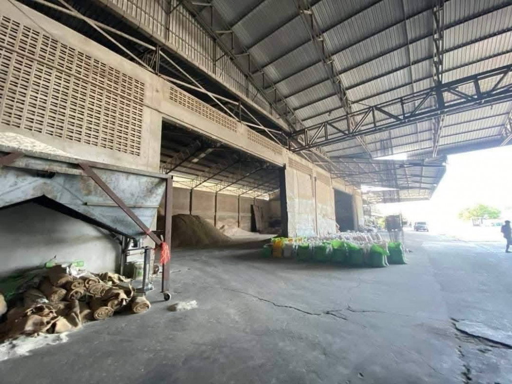 รูป ขายที่ดินพร้อมบ้าน โกดัง ติดถนน 304 ฉะเชิงเทรา-กบินทร์บุรี - รูปที่ 9/11