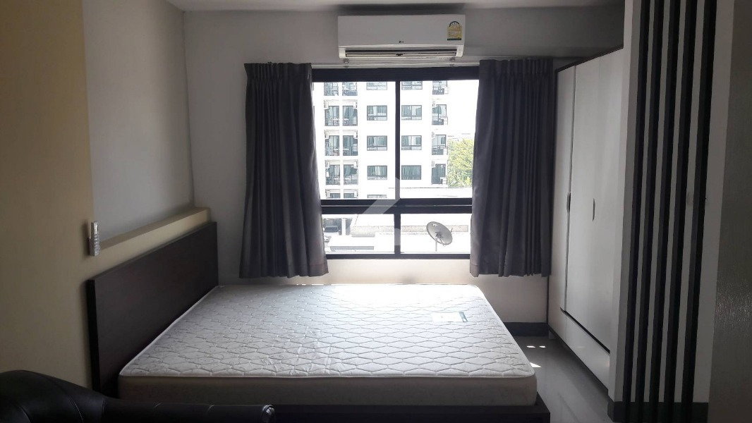 picture The Avenue Spring for rent the best price. - 2/11