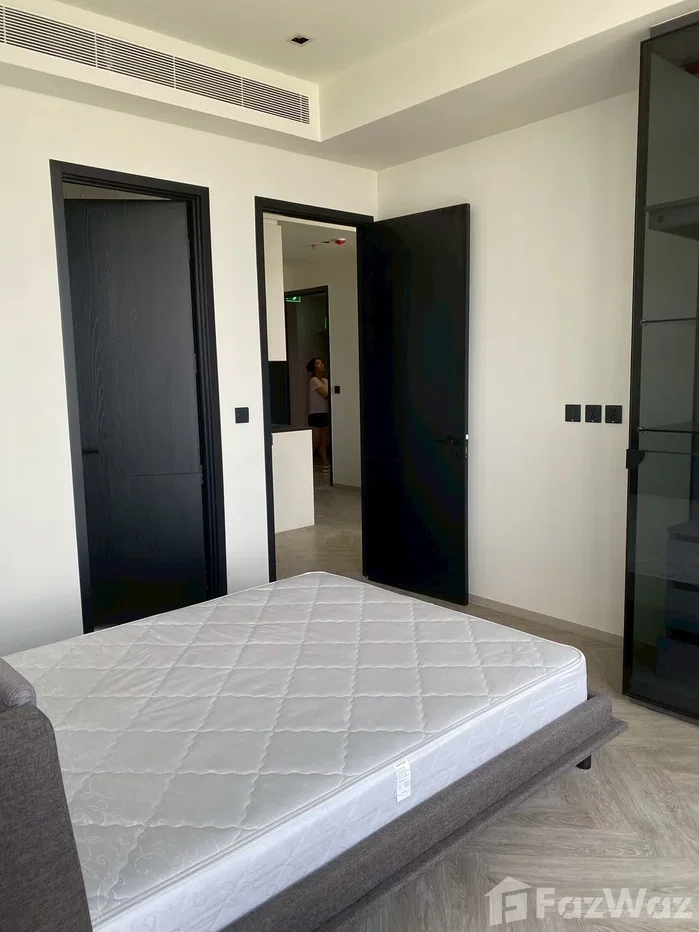 picture Riverside lifestyle with convenient access to Bangkoks CBD 6441245 - 4/29