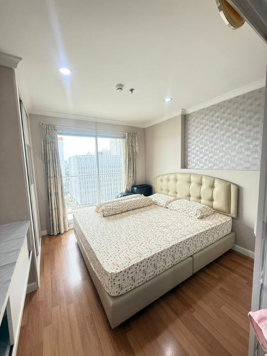 picture Condo for Rent at Lumpini Place Rama IX - Ratchada (B6906009) - 1/11