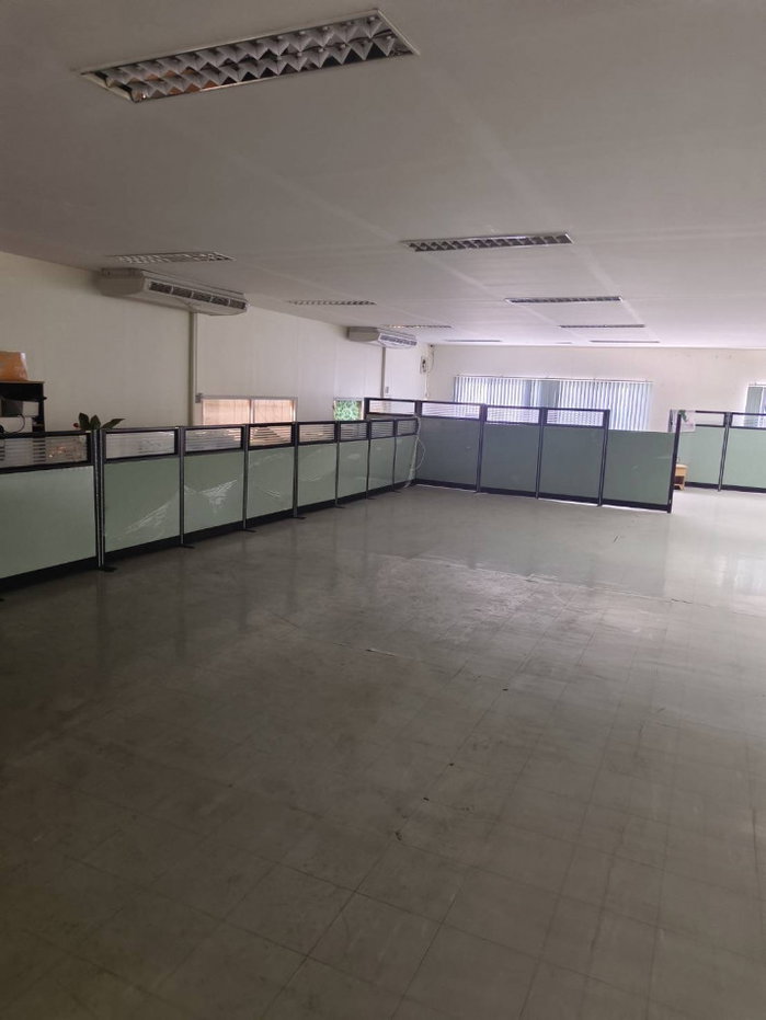 รูป ให้ เช่า โรงงานพร้อมเครื่องจักรฉีดพลาสติก | ทำเลบางเพรียง บางบ่อ สมุทรปราการ | มีใบ รง.4 ถูกต้อง เนื้อที่ดิน: 2 ไร่ 2 งาน 82.5 ตร.ว. - รูปที่ 10/12