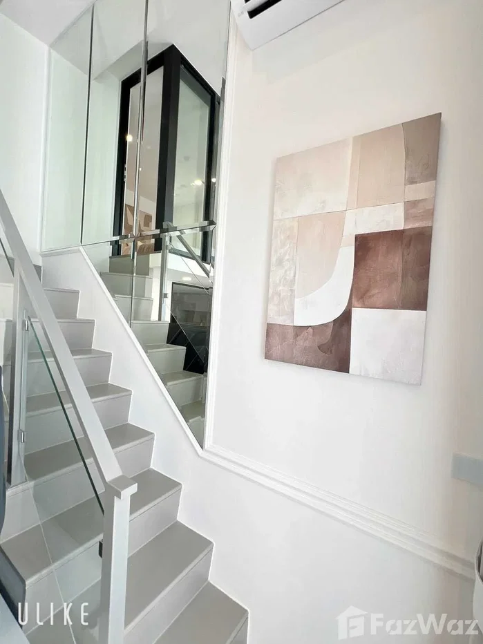 picture Stylish Duplex | Floor 17 | Rooftop | BTS Direct 6296623 - 23/29