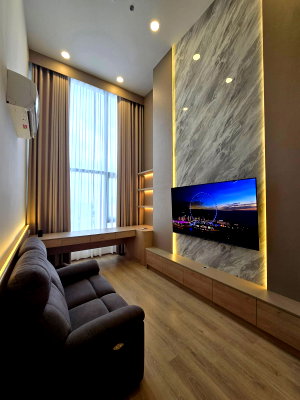 Condos for rent : Condo for rent Life Rama 4 - Asoke 34th Floor Duplex 41 SQM beautiful city views close to MRT Queen Sirikit National Convention Centre