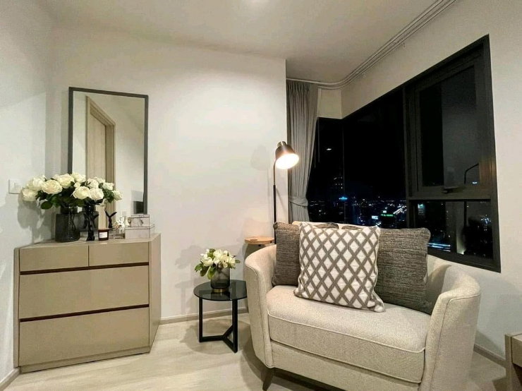 รูป Life one Wireless BTS Ploenchit - รูปที่ 10/15