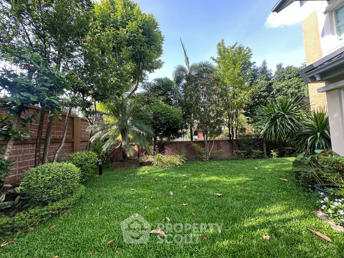 รูป บ้าน 4-ห้องนอน ที่ ลัดดารมย์ อีลีแกนซ์ พระราม 5-2 ใน บางขุนกอง (ID 2972380) - รูปที่ 6/38