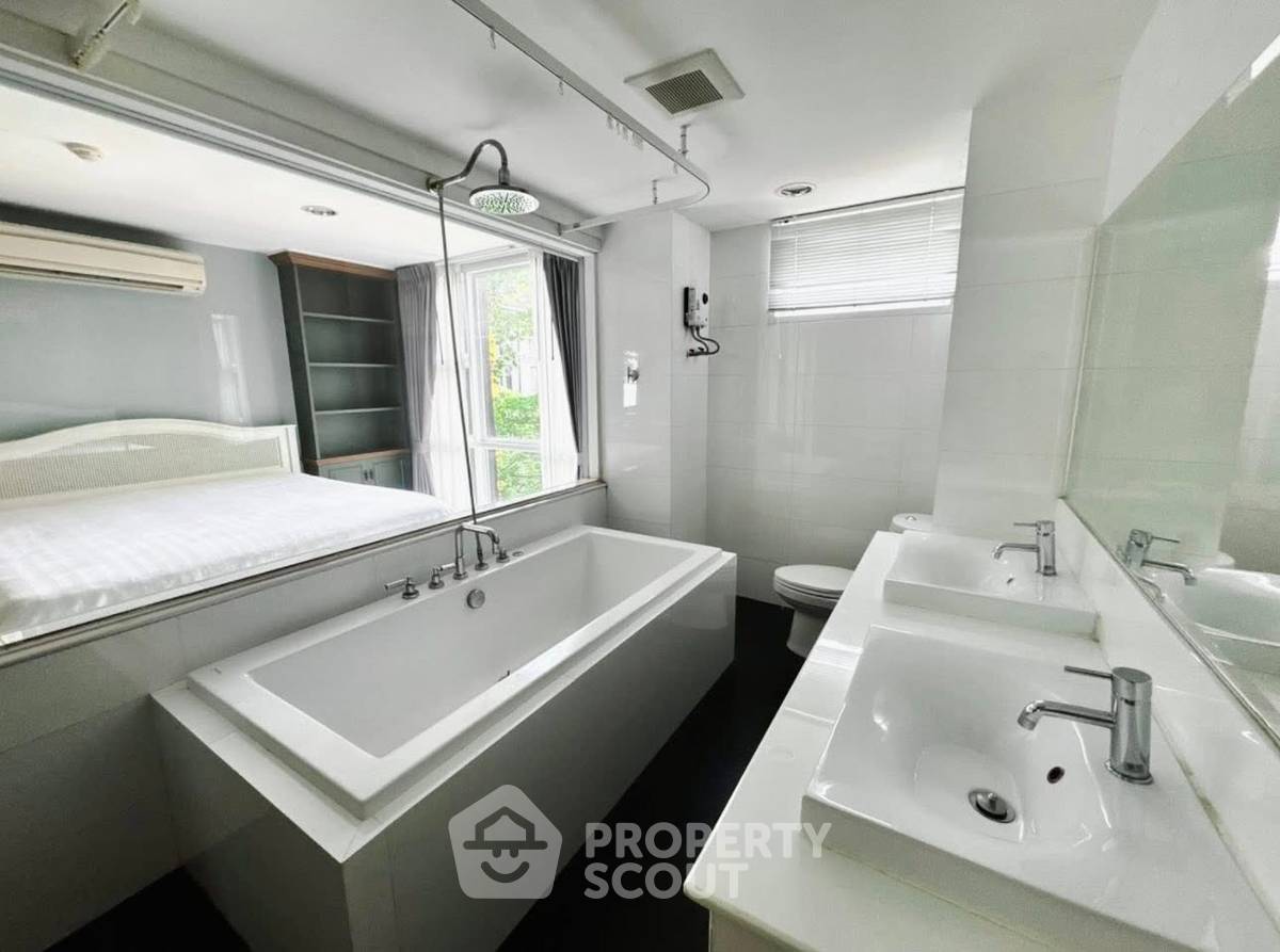 picture 1-BR Condo at D 65 Condominium near BTS Ekkamai (ID 2970806) - 6/15
