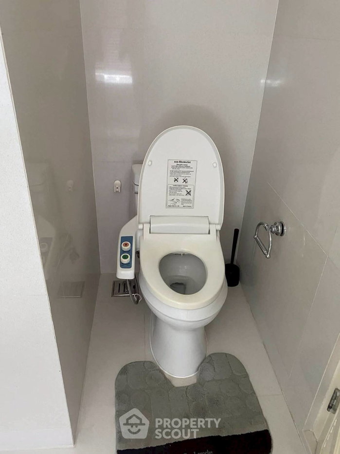 รูป คอนโด 2-ห้องนอน ที่ ออกัสตัน สุขุมวิท22 ใกล้ MRT ศูนย์การประชุมแห่งชาติสิริกิติ์ (ID 2970892) - รูปที่ 8/8