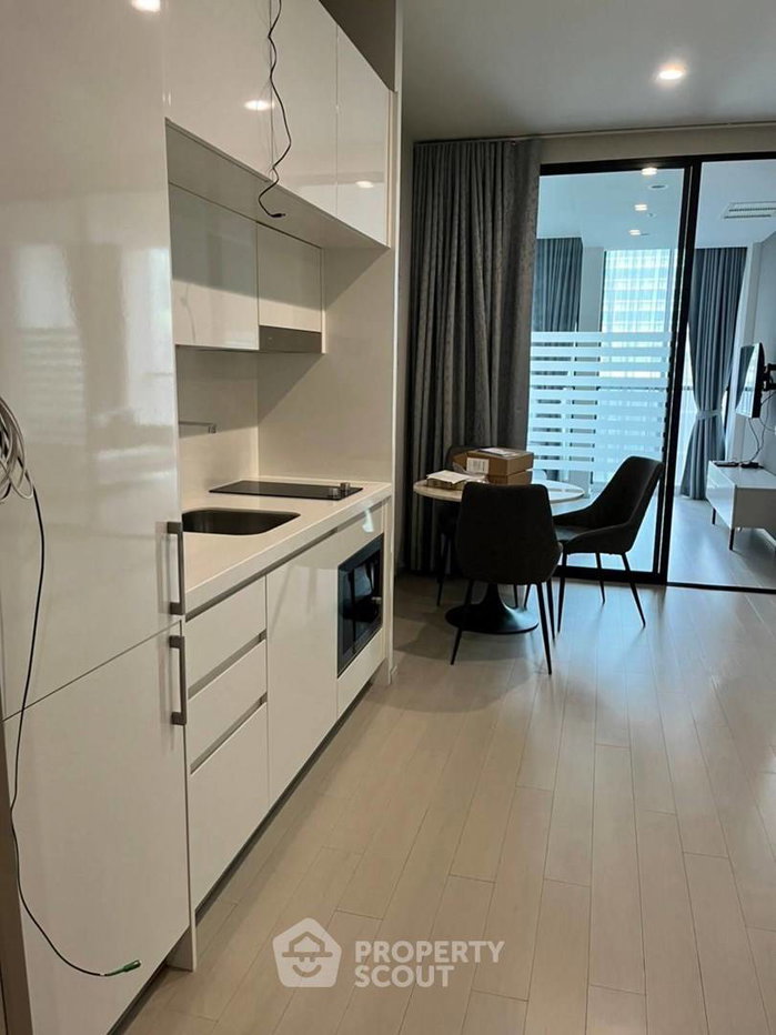 รูป ห่าง BTS เพลินจิต เพียง 100 ม. | 1 ห้องนอน Noble Ploenchit (ID 2873996) - รูปที่ 6/13