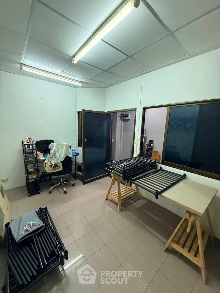 รูป ทาวน์เฮ้าส์ 2-ห้องนอน ใน สวนหลวง (ID 2966885) - รูปที่ 5/10