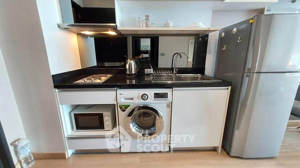 picture Studio Condo at Sky Walk Residences near BTS Phra Khanong (ID 2955531) - 5/6