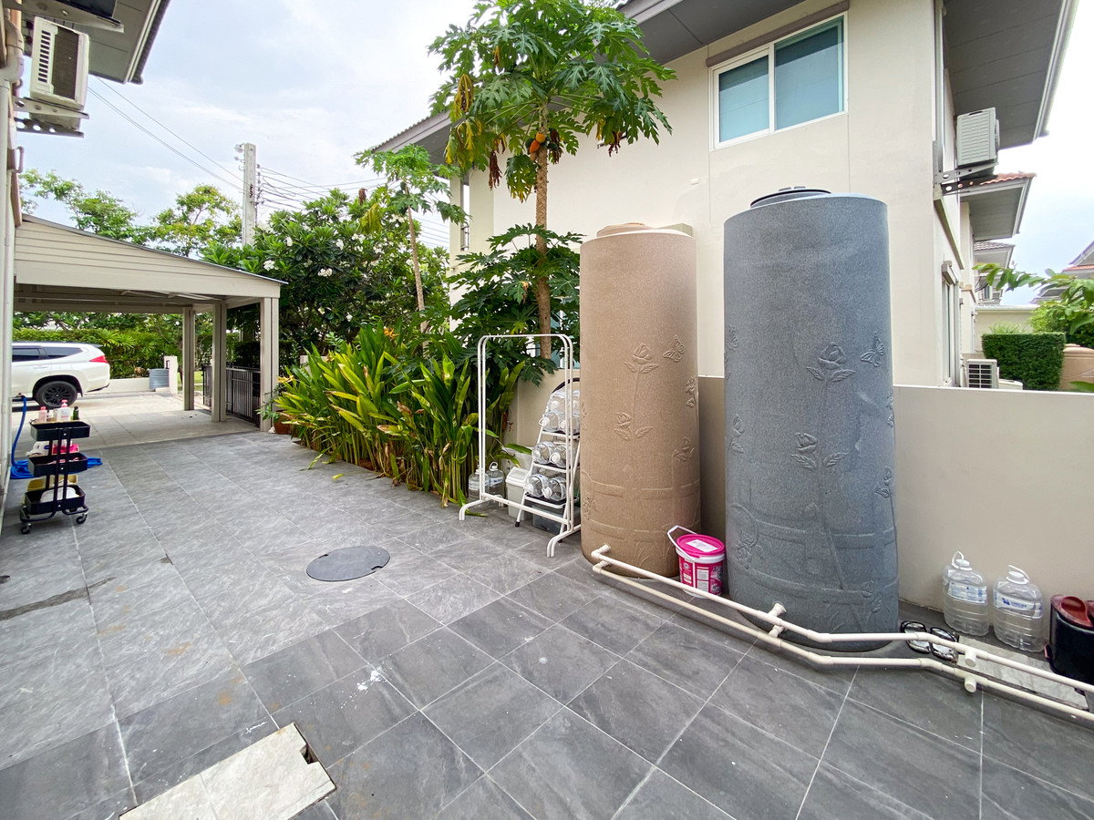 รูป ขายบ้านแปลงมุม คณาสิริ บางนา — แปลงใหญ่ 94 ตร.ว. หลังมุม ติดสวน พร้อมเรือนรับรอง 5 ห้องนอน / 3 ห้องน้ำ 6.2ลบ. - รูปที่ 52/67