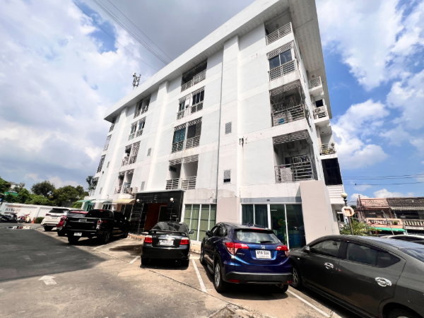 picture **Owner selling directly*** 📌 Condo for sale: JW Suite Chokchai 4, Studio, 5th floor, Building E. Pets allowed (previously kept as pets) - 20/25