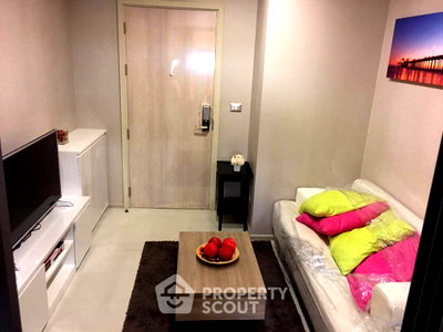 คอนโดให้เช่า : คอนโด 1 ห้องนอน Rhythm สุขุมวิท 42 ใกล้ BTS เอกมัย 200 ม. (ID 510746)