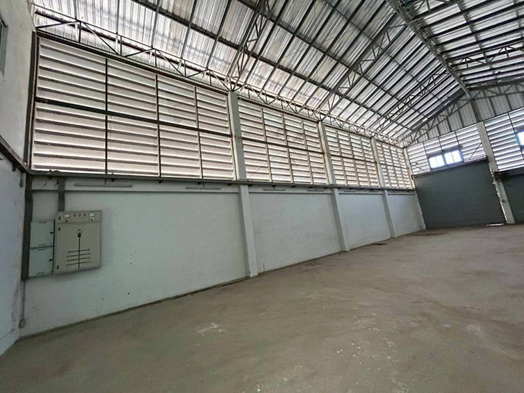 รูป ขายด่วน!!! ที่ดิน + โกดัง + ออฟฟิศ = 1 ไร่ (400 ตรว) - รูปที่ 4/10