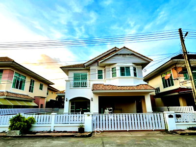 เช่าบ้านเดี่ยว มหาวิทยาลัยบูรพา : บ้านเช่าบางเเสน ใกล้ถนนข้าวหลาม ใกล้ถนนสุขุมวิท หมู่บ้านมณีรินทร์บางแสน✅  พร้อมเข้าอยู่ #HRS0075