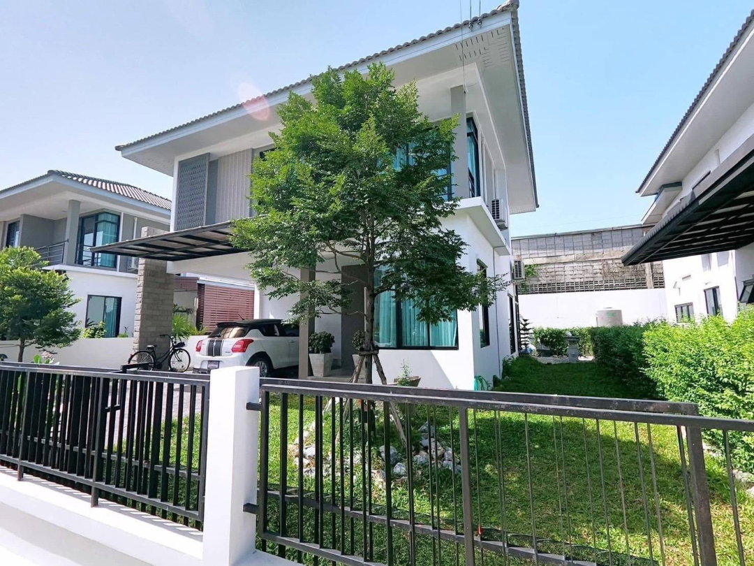 รูป บ้านเดี่ยวหลังใหญ่ แต่งใหม่ กว้างมาก หมู่บ้าน ภัทรีดา อเวนิว รังสิต-คลอง 2 (Patreeda Avenue) ถนนรังสิต-นครนายก ต.คลองสอง อ.คลองหลวง จ.ปทุมธานี - รูปที่ 2/10