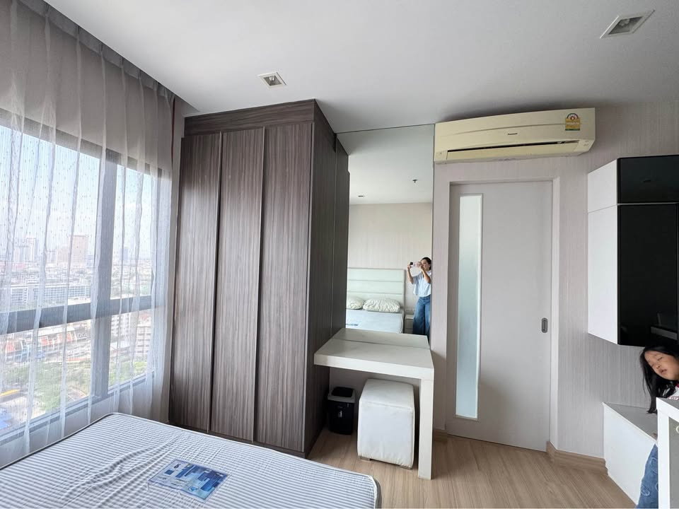 รูป SL147/[เช่าด่วน] Urbano Absolute Sathon-Taksin ชั้น 21 วิวแม่น้ำทิศใต้ ห้องกว้าง 31 ตร.ม. เฟอร์ฯ บิวท์อินครบ ใกล้ BTS กรุงธนบุรี & ICONSIAM - รูปที่ 7/21