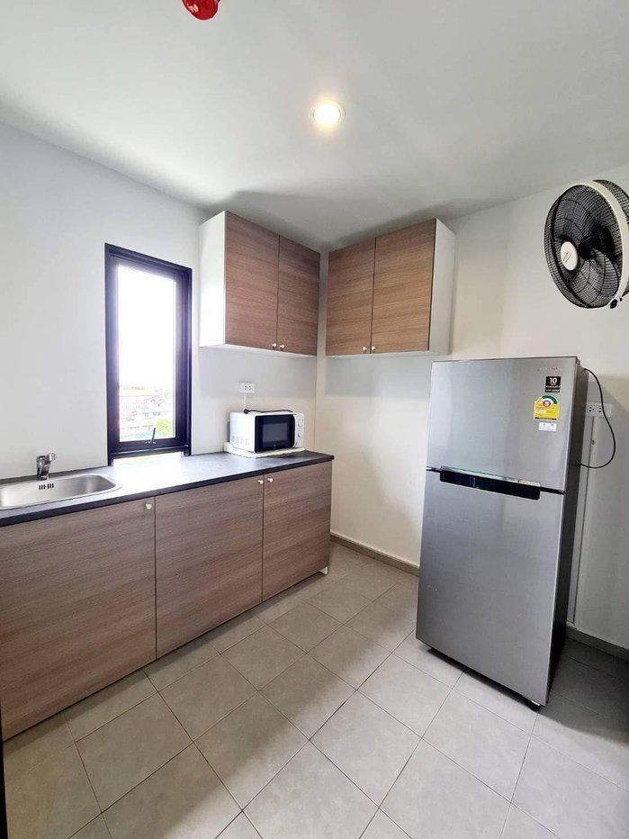 picture Urgent sale!! Condo Rich Phaholyothin 52, near BTS Saphan Mai. - 16/17