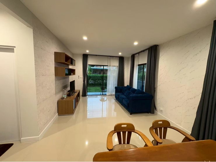 รูป ให้เช่า บ้านเดี่ยว พร้อมเฟอร์นิเจอร์ ลำลูกกา คลอง5 - รูปที่ 2/19