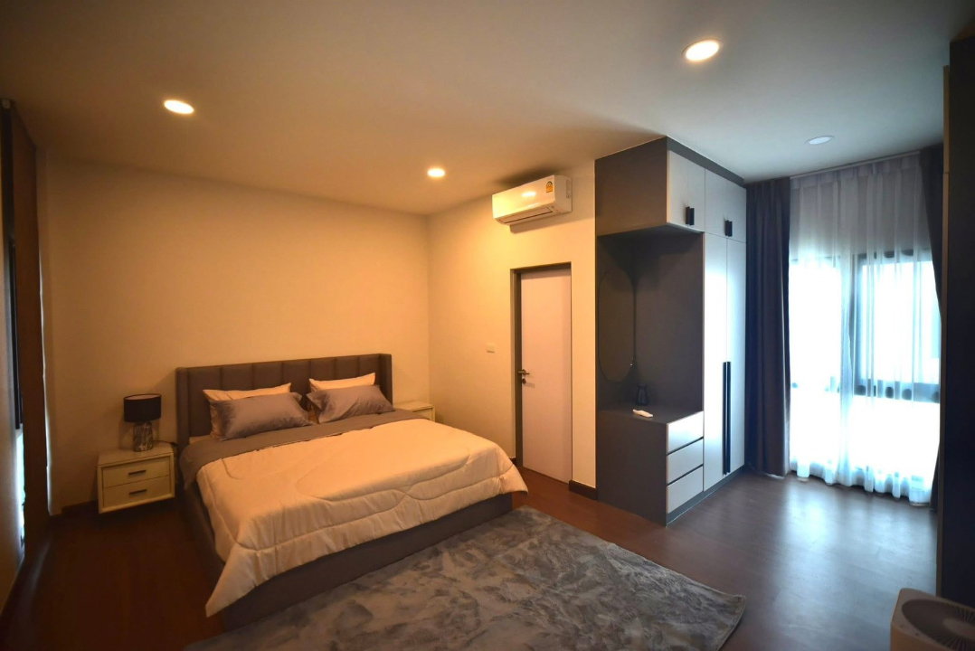 รูป ME2500192 ให้เช่าบ้านเดี่ยวสุดหรู The City บางนา พื้นที่กว้าง พร้อมเฟอร์ และเครื่องใช้ไฟฟ้า - รูปที่ 9/14