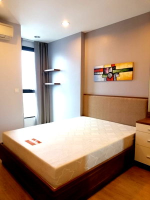 Condos for rent : For rent Ideo Q Ratchathewi, 2 bedrooms, 1 bathroom, large unit with washing machine.