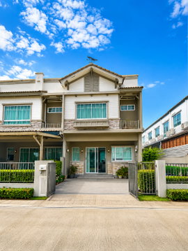 For Sale: Premium 2-Storey Townhome at Indy Westgate | Fully Built-in Interior | Move-in Ready | Near MRT Khlong Bang Phai