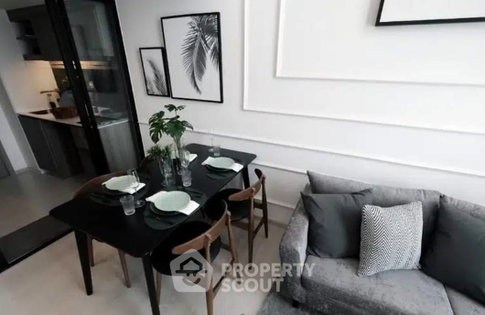 Well-Priced 2-BR Condo, Knightsbridge Phaholyothin Interchange, High-Floor (ID 900625)