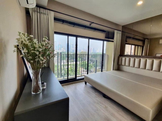รูป Condo for RENT : Noble Above Wireless Rumruedee 65.50 sqm. 1 Bed Plus /1 Bath /Walk-in closet/ Balcony / View Benchakijti Garden 𝐅𝐥𝐨𝐨𝐫 : 8th - รูปที่ 10/20