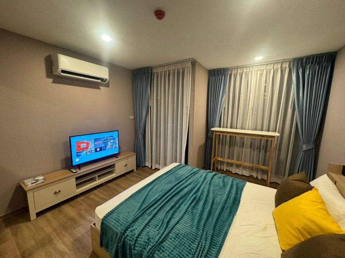 รูป R631/[เช่าด่วน/ขาย] CYBIQ Ratchada 32 ชั้น 7 อาคาร I ขนาด 24.92 ตร.ม. ทำเลดีใกล้ ม.จันทรเกษม & รถไฟฟ้า 3 สาย พร้อมเข้าอยู่! - รูปที่ 3/7