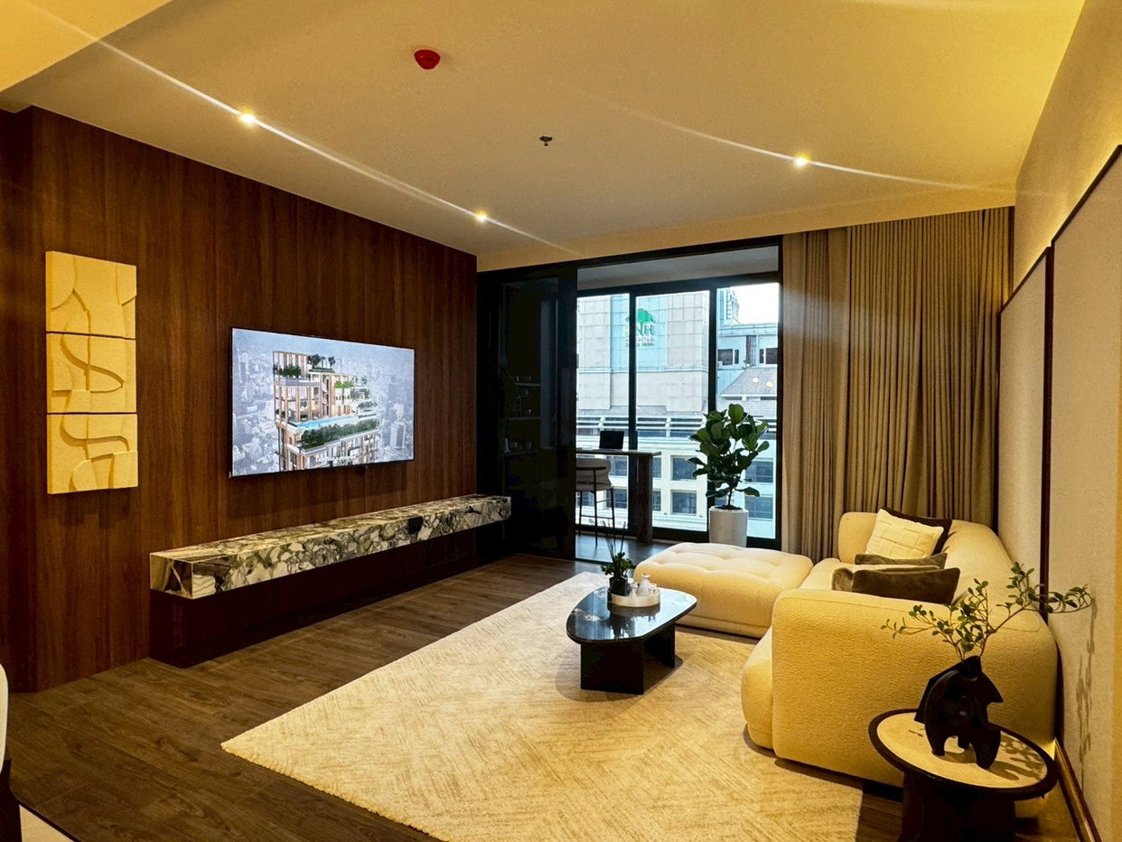 รูป LTHC15627 – Luxury Condo for Sale Silom – Sathorn | Spacious Residence with Home Office | Near BTS Sala Daeng | 34.8 MB | คอนโดหรูขาย สีลม – สาทร ห้องขนาดใหญ่ พร้อมห้องทำงาน ใกล้ BTS ศาลาแดง - รูปที่ 2/10