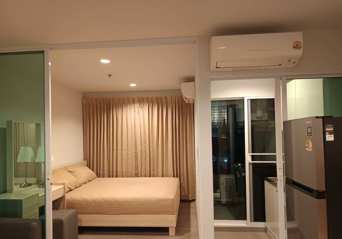 รูป ให้เช่า คอนโดใกล้ BTS บางนา | Regent Home Bangna | เฟอร์นิเจอร์ครบพร้อมอยู่ ทำเลดีใกล้แหล่งของกิน และ ไบเทคบางนา - รูปที่ 2/9