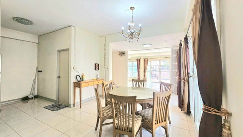 (321AGEV) Spacious 2-Storey Corner House | Baan Siri House Watcharapol | 3 Bed 2 Bath | Sell 4.99MB | Contact Eve 094-342-3498 LINE: @HatcheryAgent