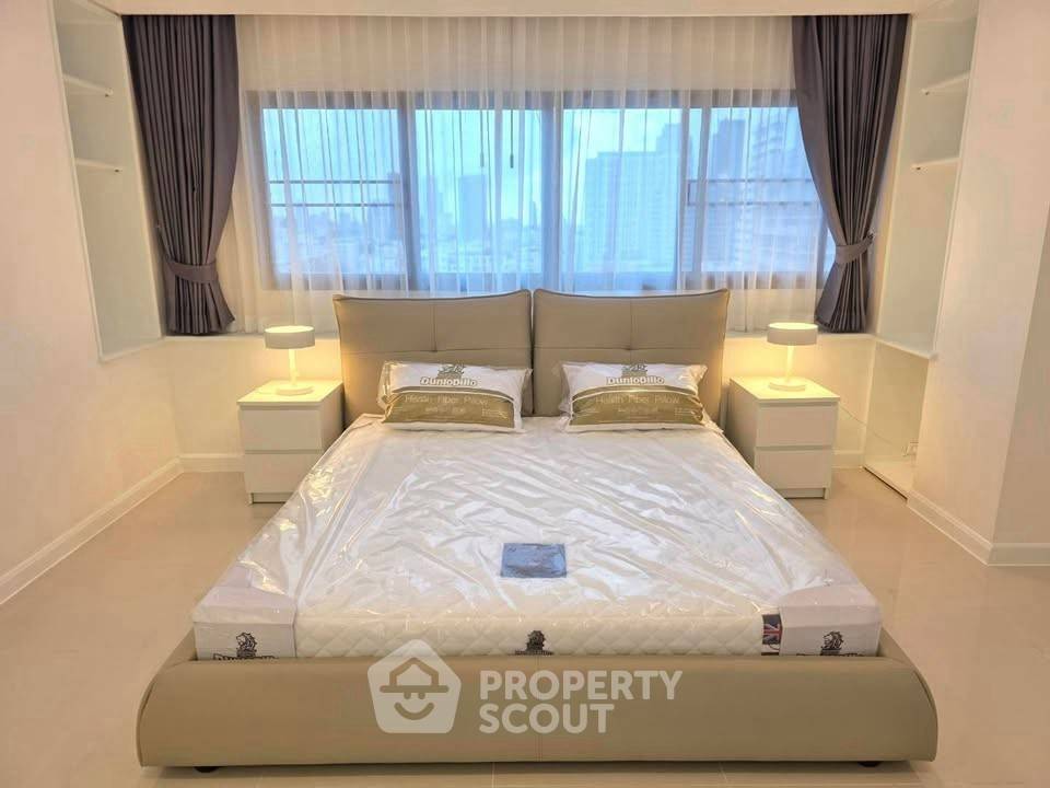 picture 3-BR Condo at The Waterford Thonglor near BTS Thong Lor (ID 2973461) - 4/16