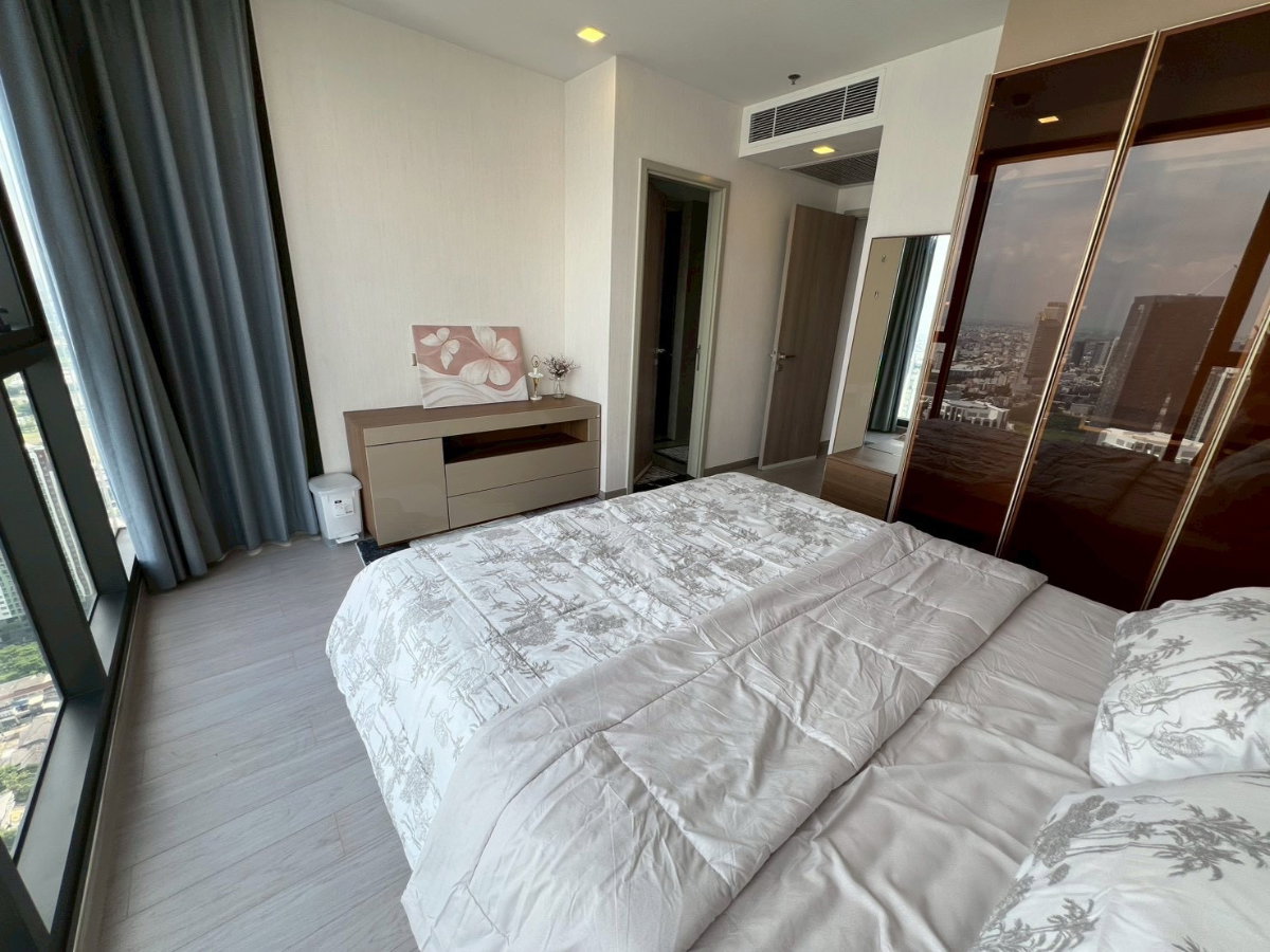 picture Fully furnished 2 bedrooms, 2 bathrooms condo for sale with a floorsize of 57 squaremeters - 3/17