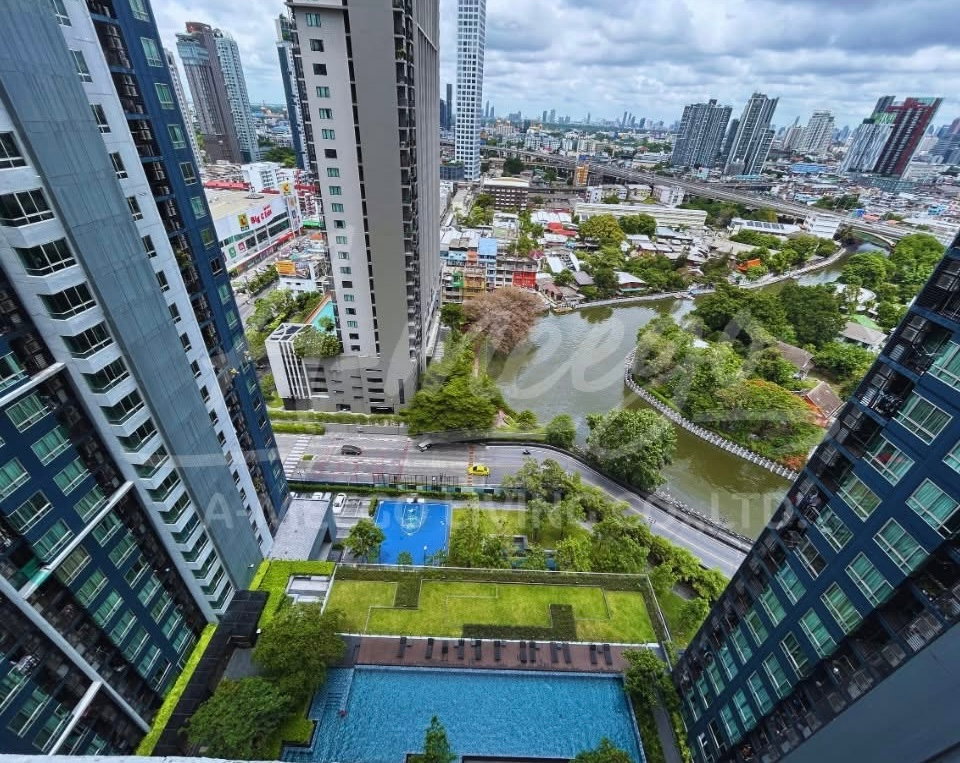 picture 15,000 The Base Sukhumvit 77 BTS Onnut contact:katk03 - 12/12