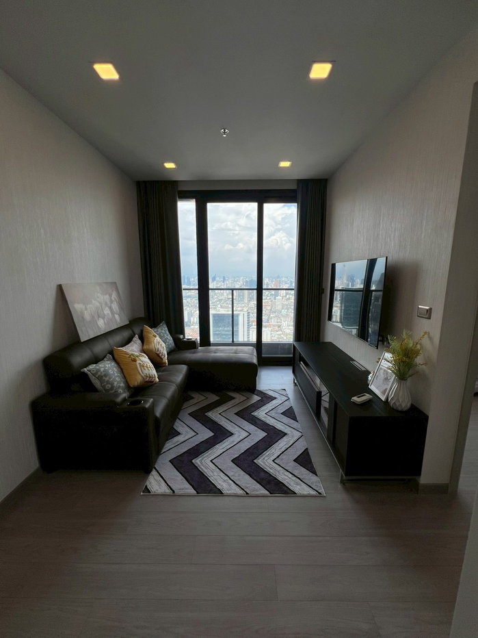 picture Fully furnished 2 bedrooms, 2 bathrooms condo for sale with a floorsize of 57 squaremeters - 2/17