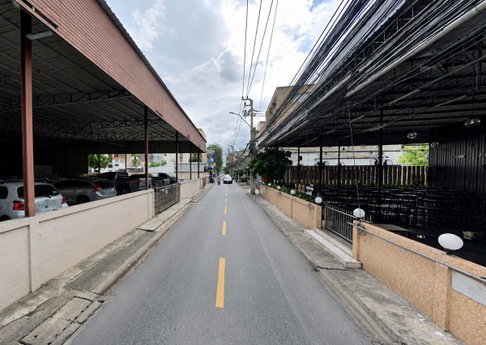 ขาย Apartment ซอย รัชดาภิเษก 36 แยก 9-3-2 แขวงจันทรเกษม เขตจตุจักร ทิศเหนือ  เนื้อที่ 100 ตารางวา จำนวน 50 ห้องพัก