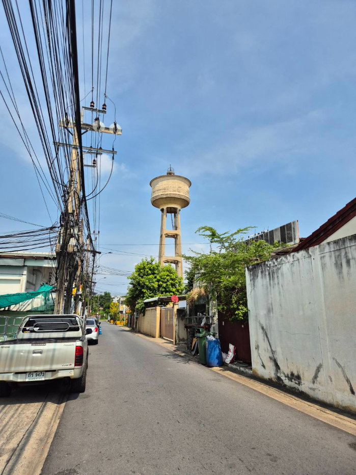 picture Warehouse near government complex Chaengwattana road - 4/17