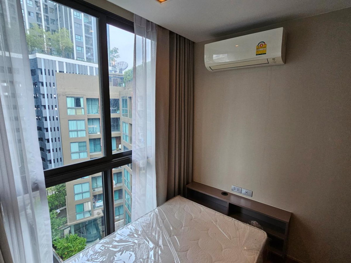 รูป Altitude Define【𝐒𝐄𝐋𝐋 & 𝐑𝐄𝐍𝐓】🔥คอนโดโมเดิร์นพื้นไม้สวยมาก ส่วนกลางดี สระว่ายน้้ำกึ่งกลางแจ้ง ติดถนนสี่พระยา🔥  ติดต่อไลน์ไอดี: @hacondo - รูปที่ 4/10