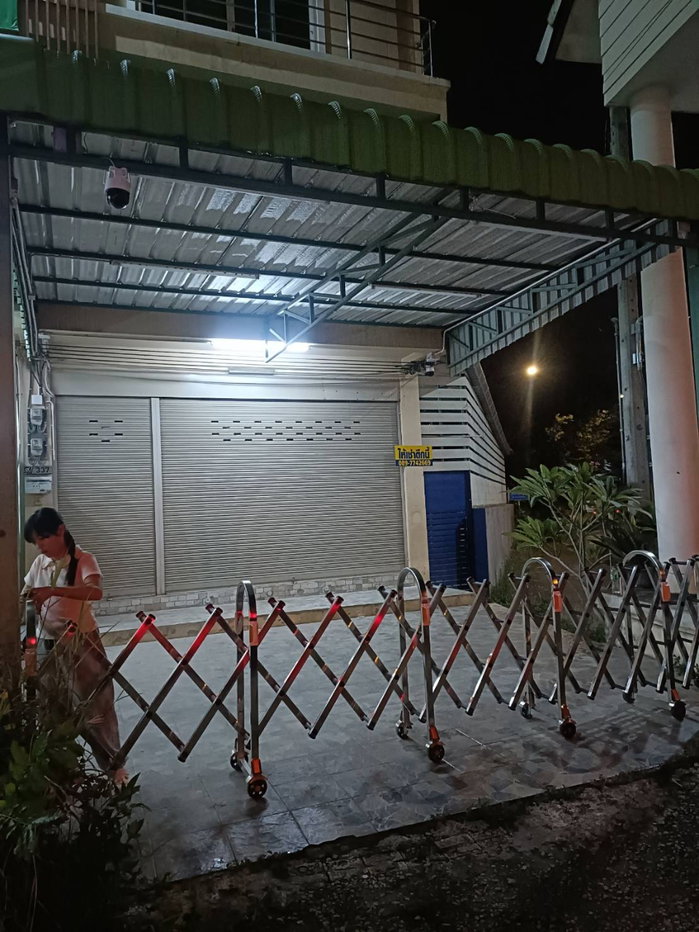 รูป ขายอาคารพาณิชย์ ห้องมุม ติดถนนวงแหวน เชียงใหม่ 38ตรว มีพื้นที่ด้านข้างใหญ่มาก เชียงใหม่  - รูปที่ 4/31