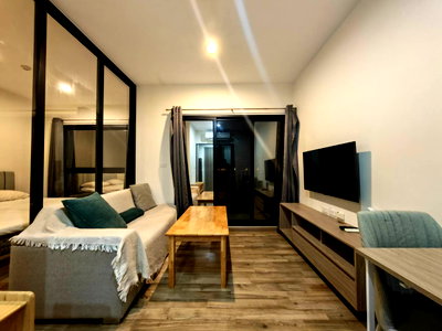 Condos for rent : Best price rental at Niche Mono Charoen Nakhon 1 bed, near . Convenient access to Bang Rak and Sathorn. Large room with washing machine. 
