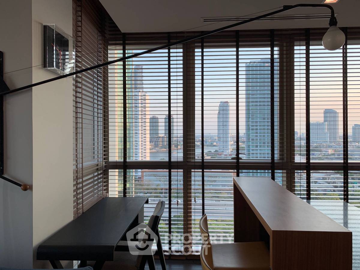 picture 2-BR Condo at The River Condominium near BTS Saphan Taksin (ID 513216) - 5/13